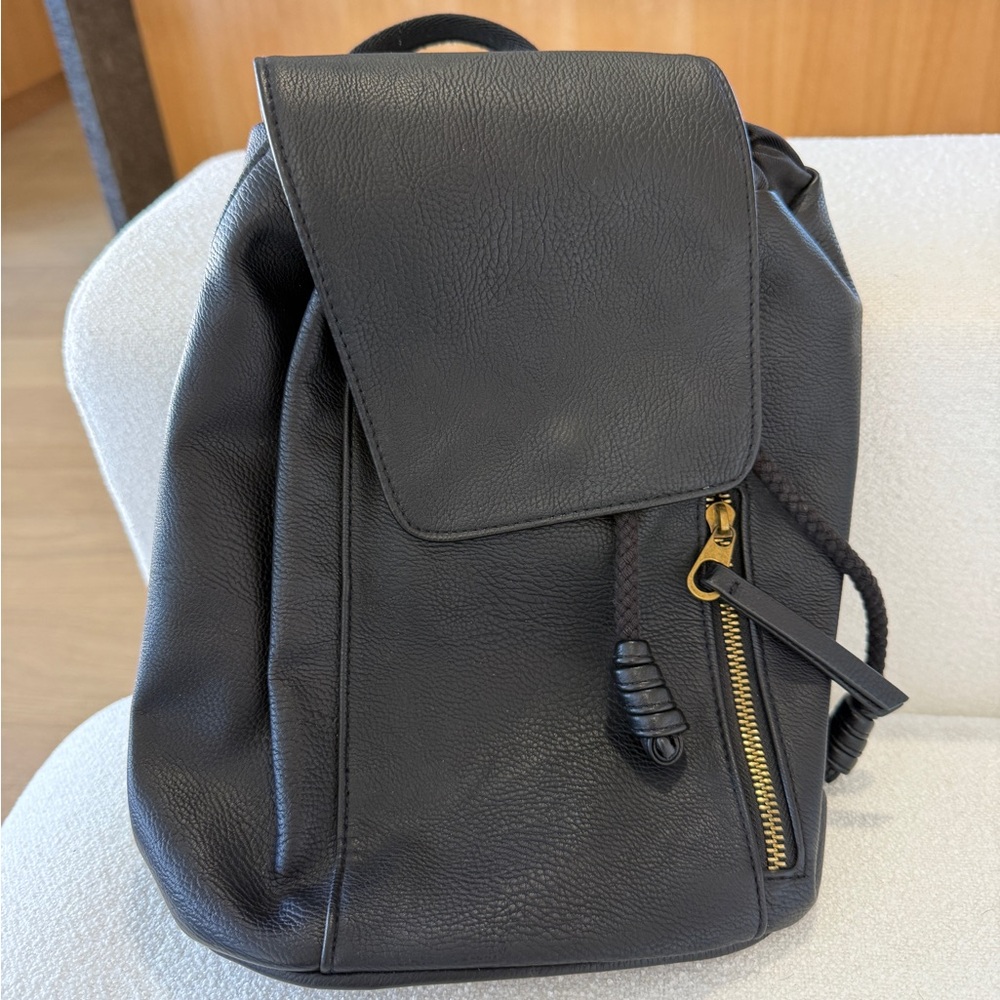 Universal Thread Black Backpack with Gold Accents - image 1
